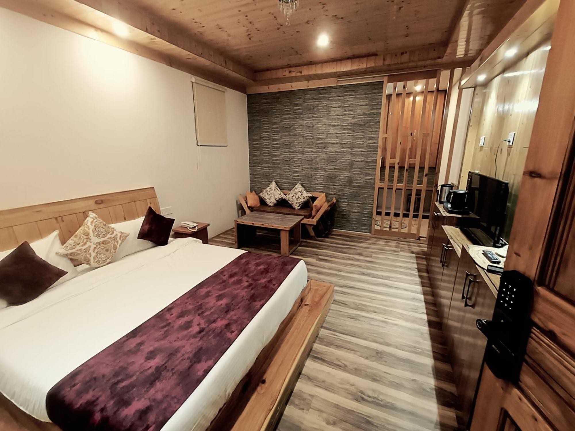 Trimounts-A Boutique Hotel & Wellnes Center In Tirthan Valley Banjār 외부 사진